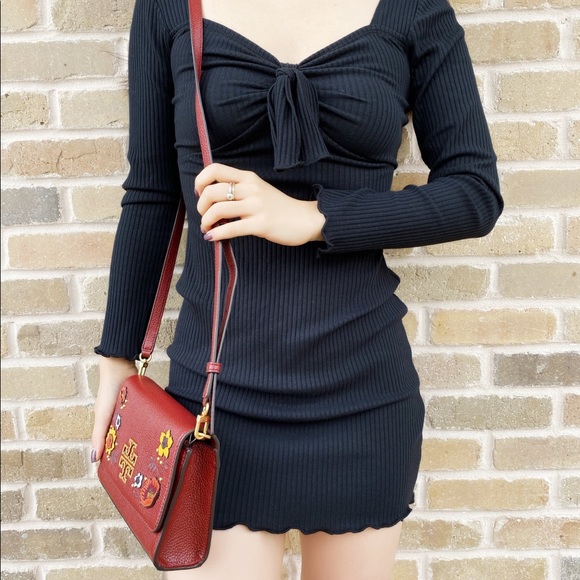 Tory Burch Large crossbody red floral - Picture 8 of 9